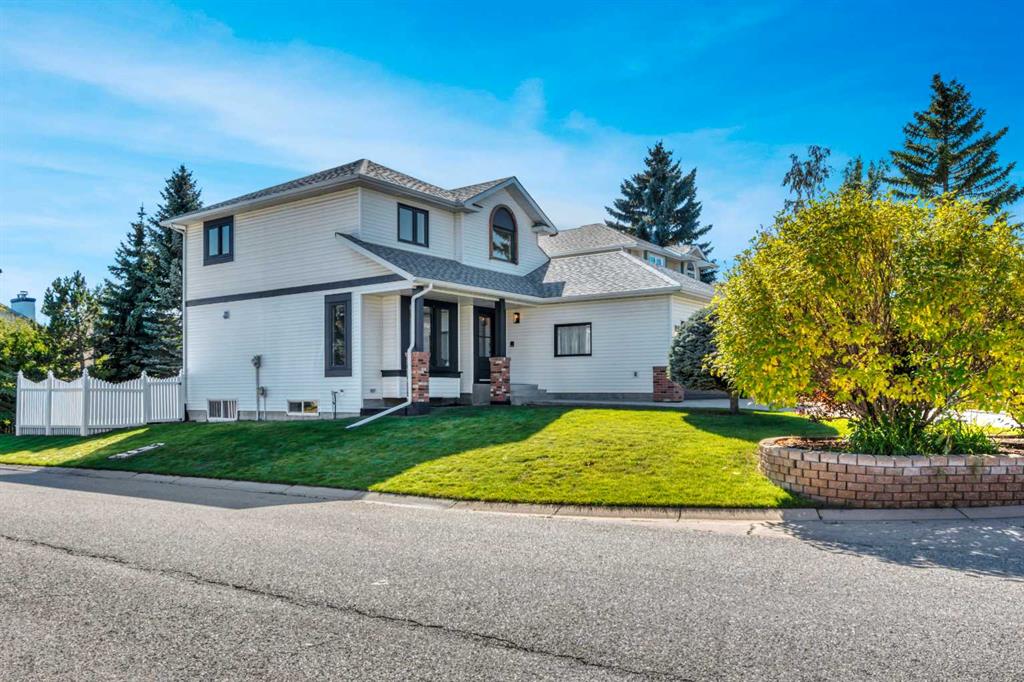 238 Hawktree Bay NW, Calgary 3