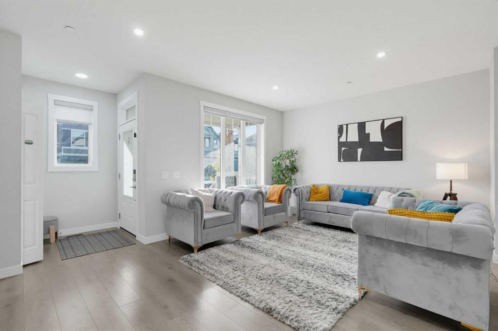 341 Calhoun Common NE, Calgary 2