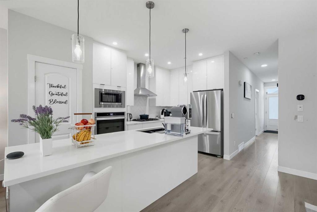 341 Calhoun Common NE, Calgary 5
