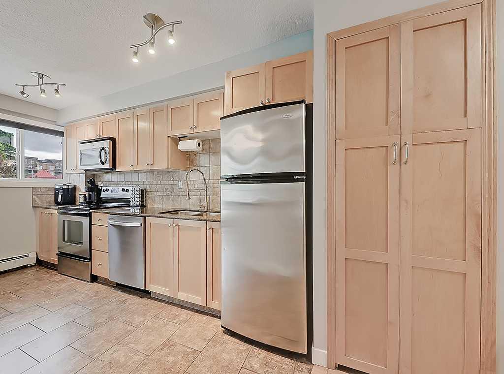 10 1715 13 Street SW, Calgary 4