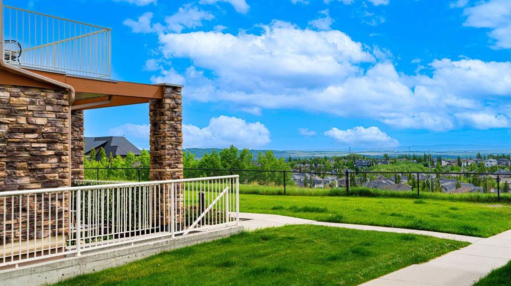 1 169 Rockyledge View NW, Calgary 4