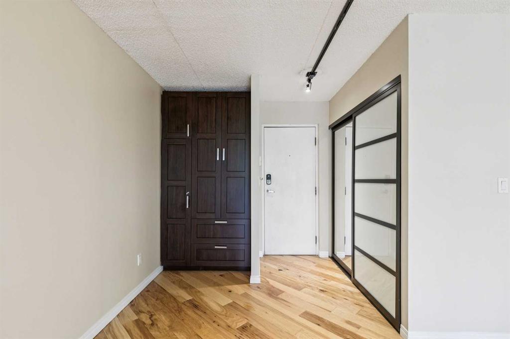 306 128 15 Avenue SW, Calgary 3
