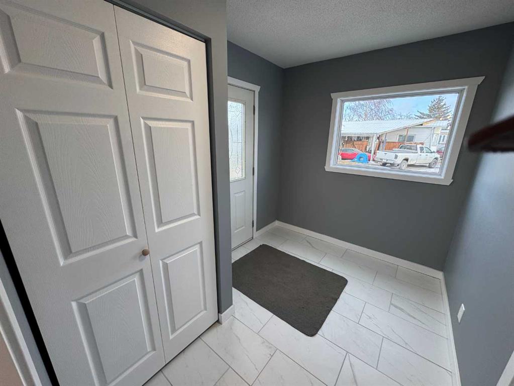 470 3223 83 Street NW, Calgary 4
